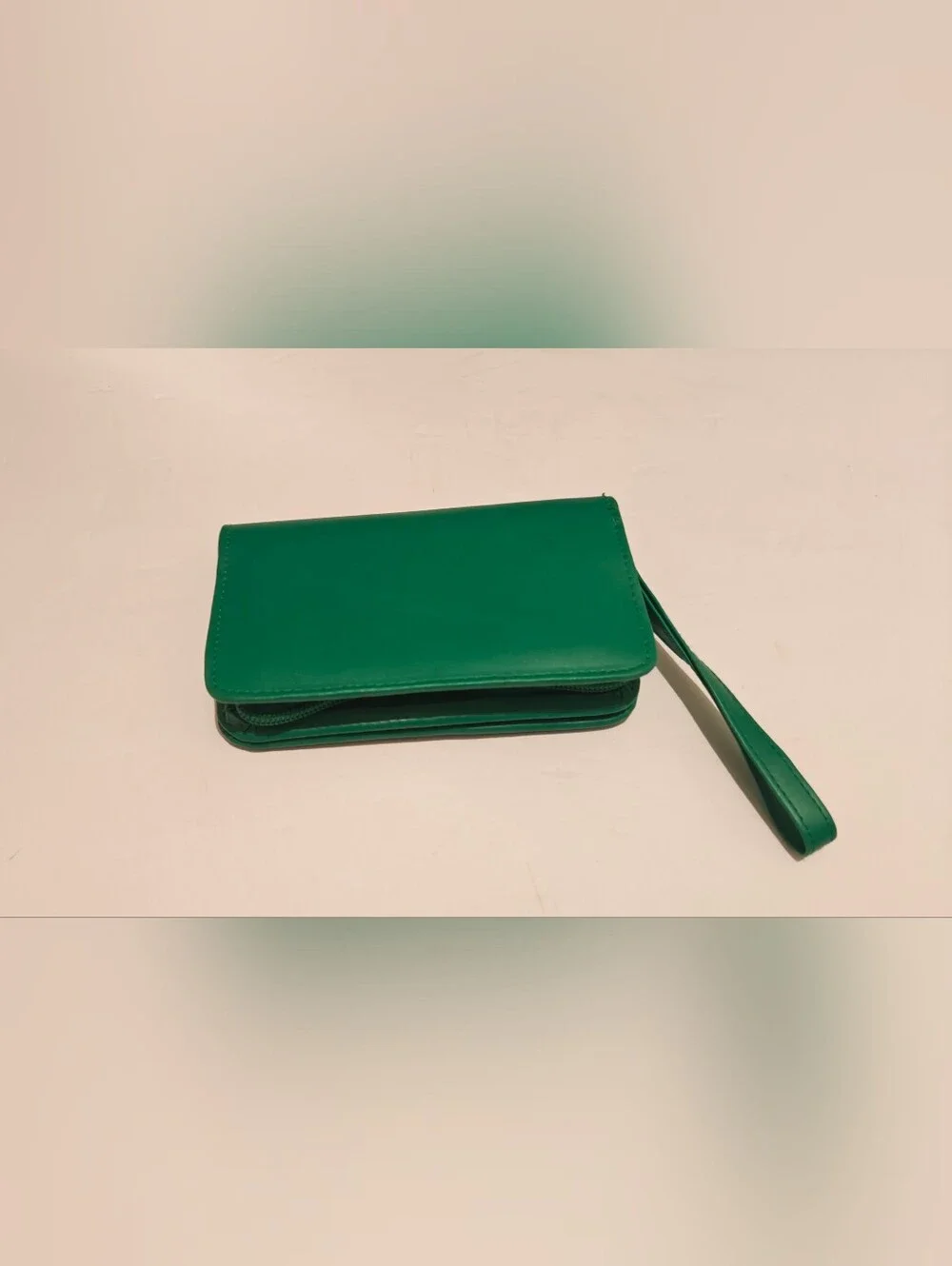Green Gemline Womens Clutch/Wallet New No Box Never Used